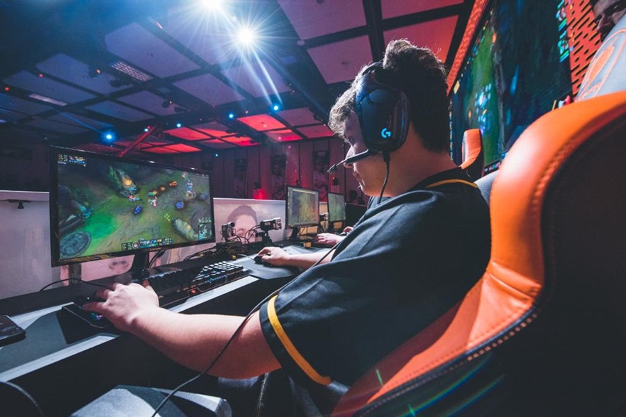 Movistar apuesta por los esports con el patrocinio de la Golden League ...