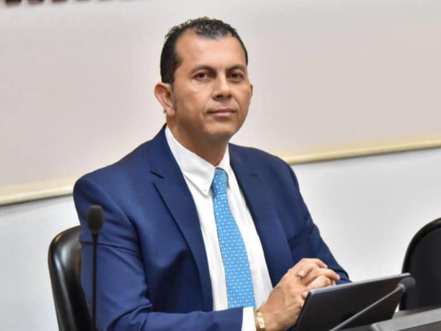 Carlos Edward Osorio