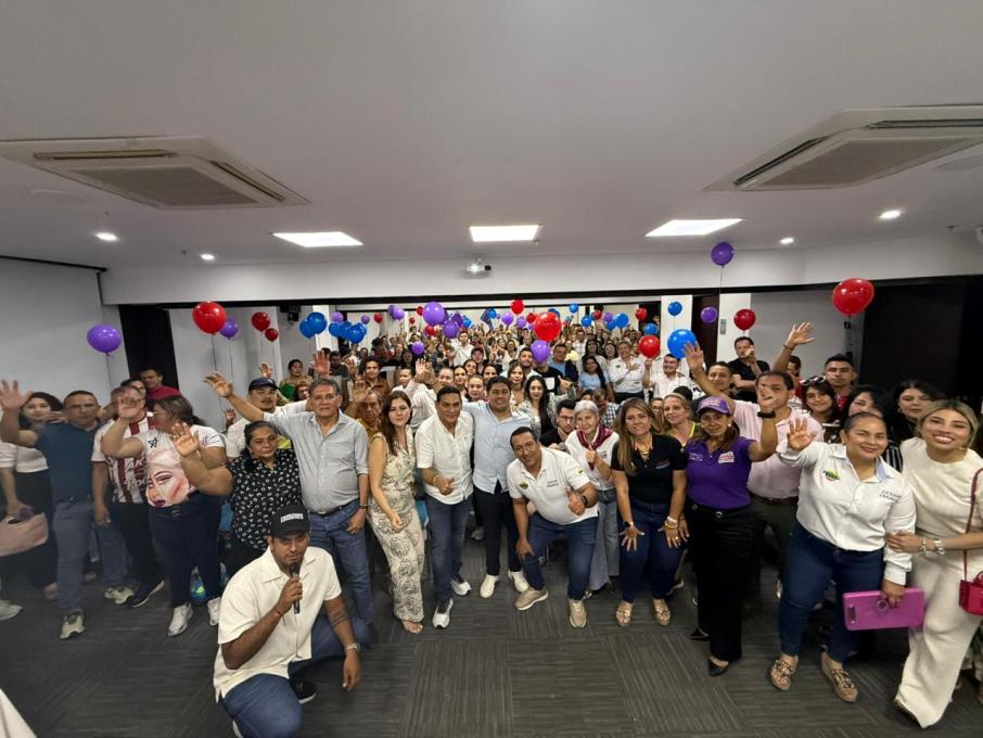 El concejal César Franco anuncia su respaldo al senador Didier Lobo Chinchilla