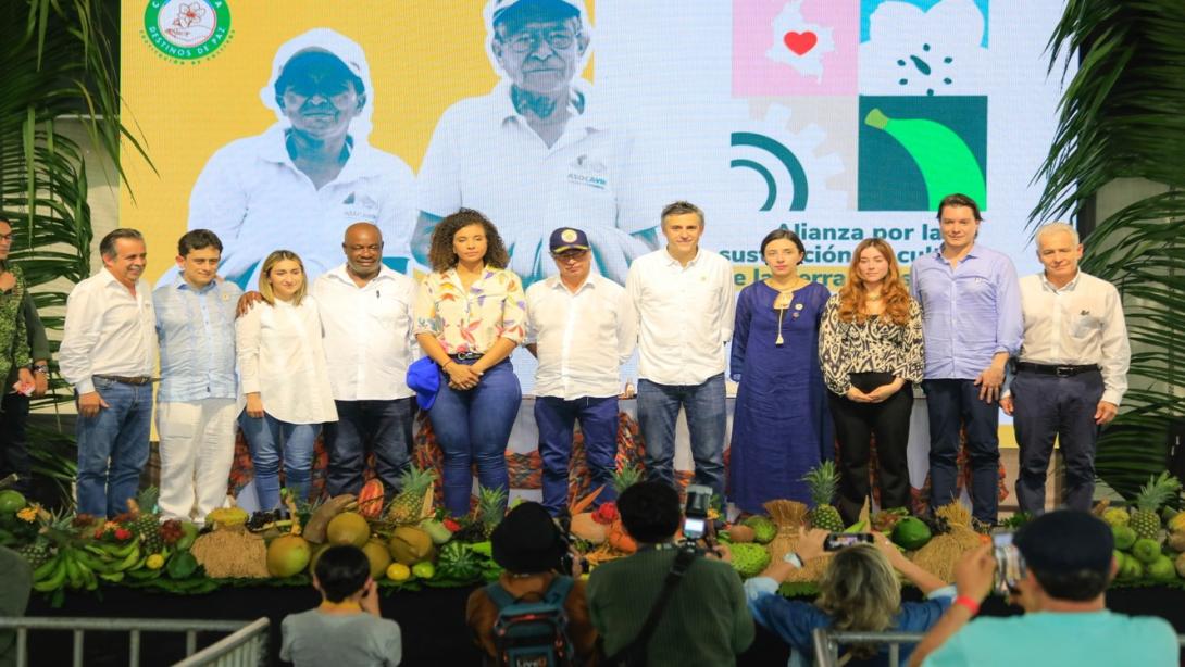 El Sello “Colombia, destinos de paz” es un distintivo que destaca el esfuerzo de las comunidades y los actores que trabajan por la paz, y que buscan visibilizar la transformación de los territorios.