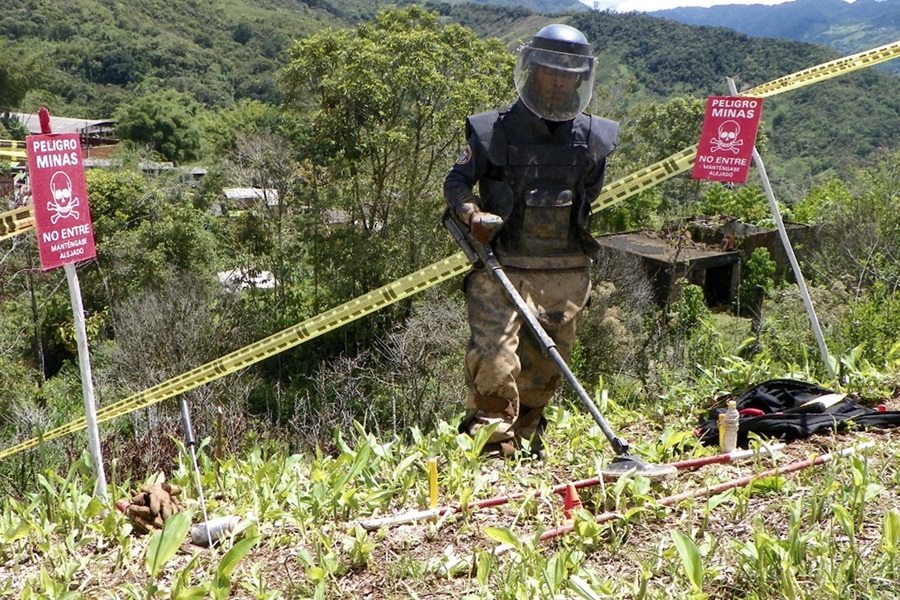 Avanza proceso de desminado en zonas críticas del municipio de Rioblanco - Ecos del Combeima