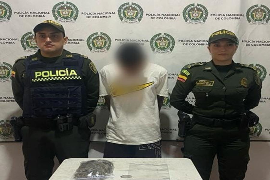 Jóvenes Capturados En Carmen De Apicalá Con Varias Dosis De