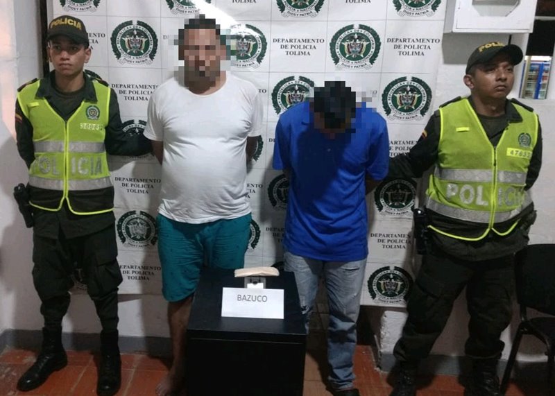 Dos capturados tras persecuci  n Carmen Apical   Tolima