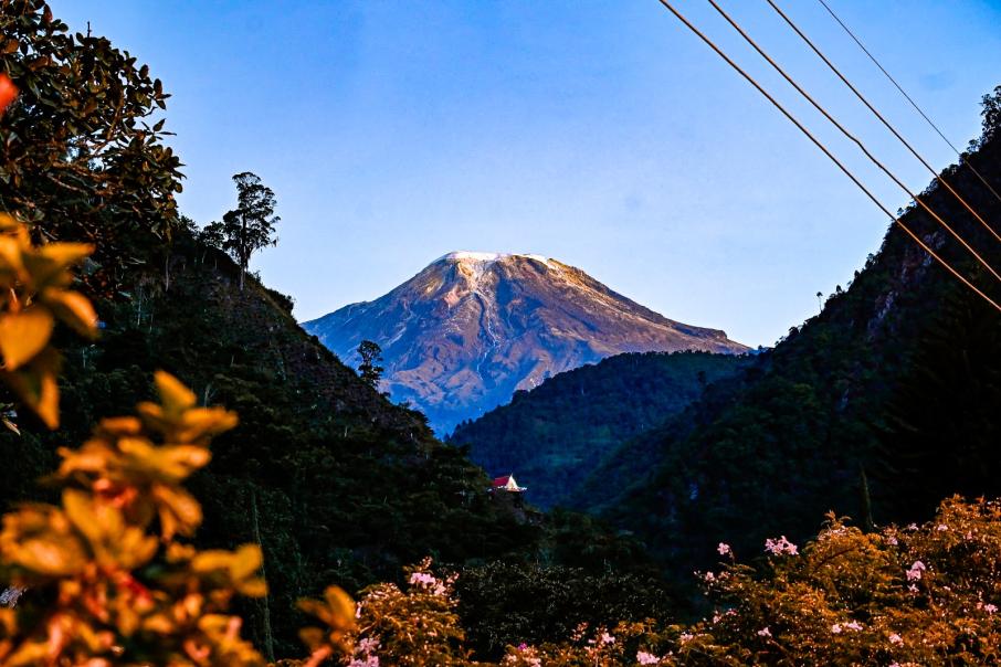 nevado_del_tolima.jpeg