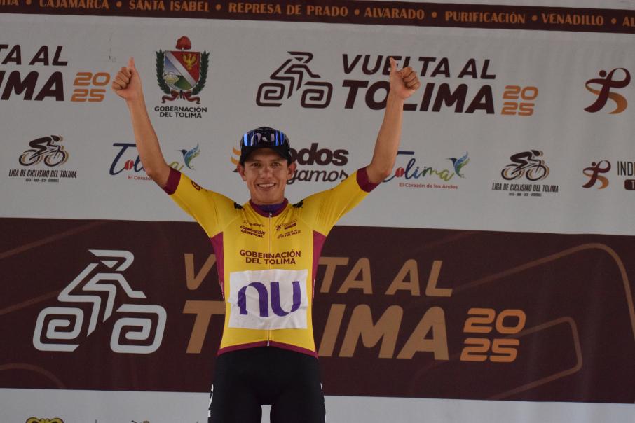 Javier Jamaica, ganador de la Vuelta al Tolima 2025 Masculina