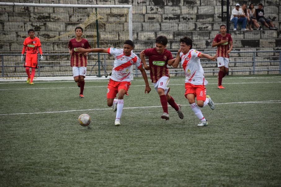 Partido entre los seleccionados de Tolima y Valle en Ibagué