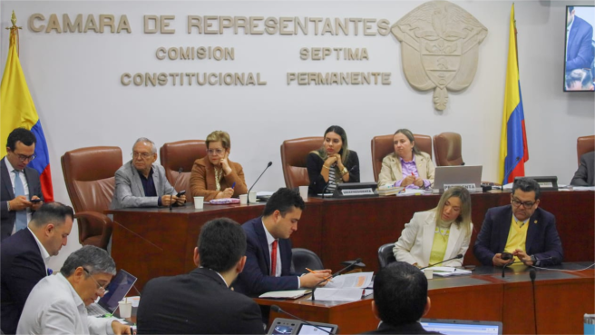 Reforma pensional pasa a plenaria de la Cámara de Representantes.