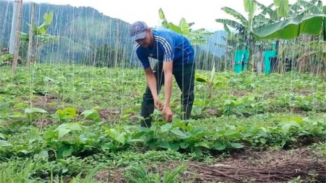 Gobierno y campesinos acuerdan acelerar reforma agraria.