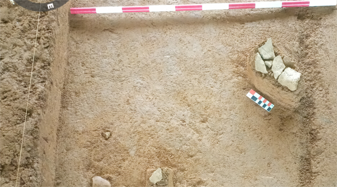 Se identificaron más de 27 sitios arqueológicos ubicados principalmente sobre terrazas cercanas a los ríos Acacías, Orotoy, Humadea y Ariari.