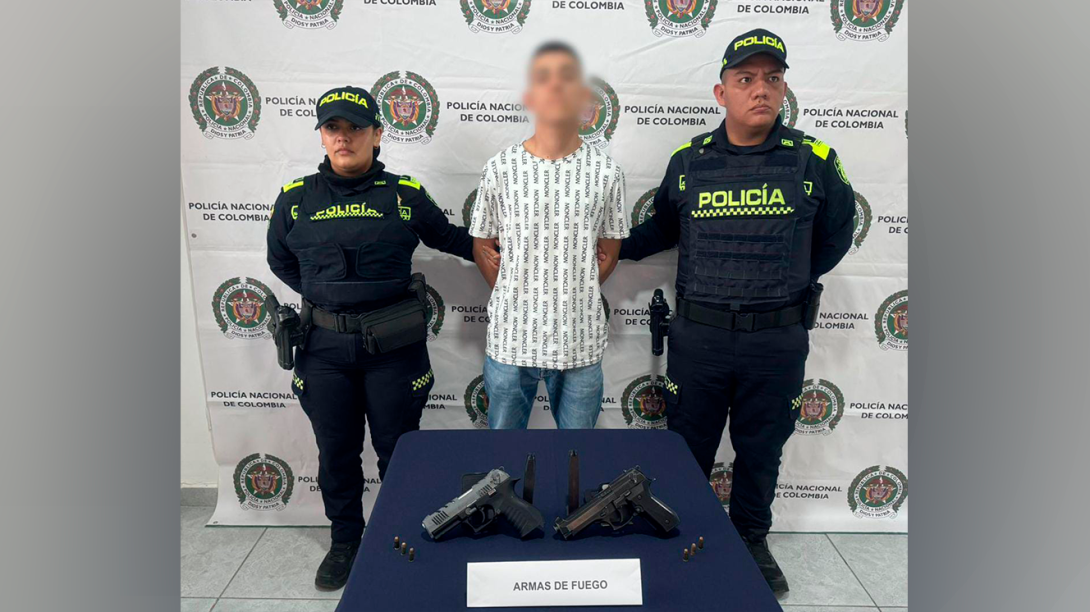 Capturado con dos armas